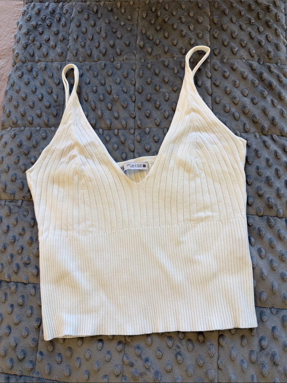 Ribbed Cream V-Neck Cropped Tank Top